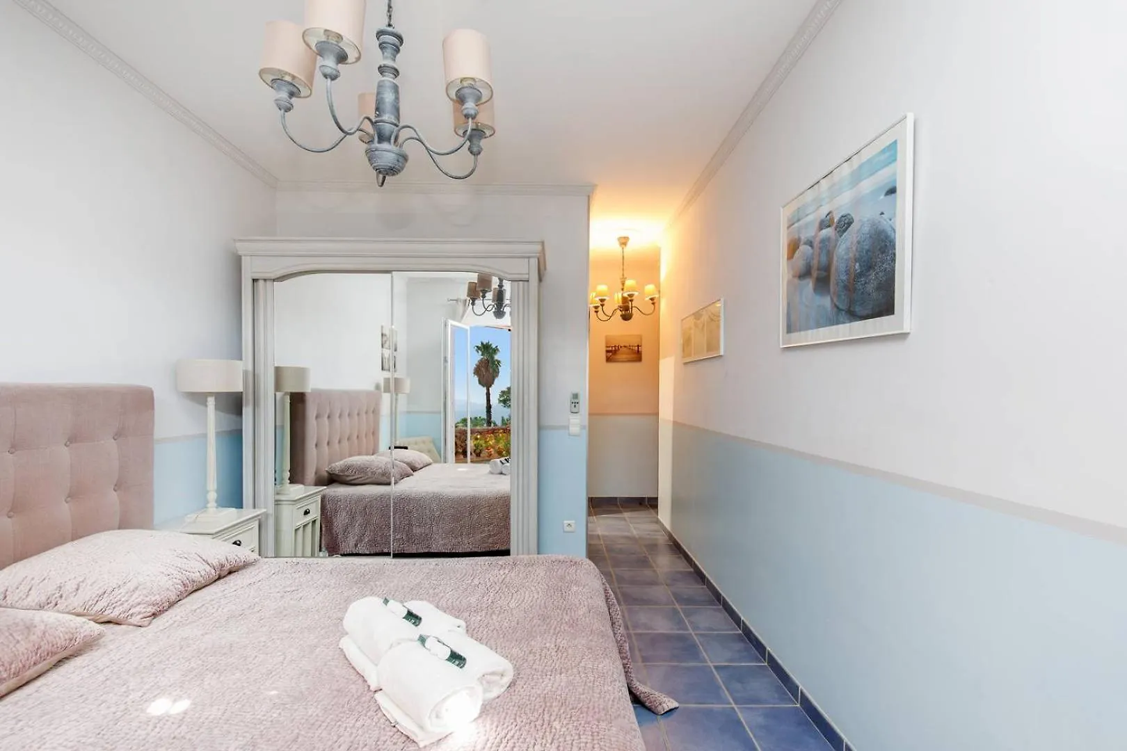 Jolie Bastide 5 Chambres Avec Belle Vue Mer Mandelieu-la-Napoule Villa